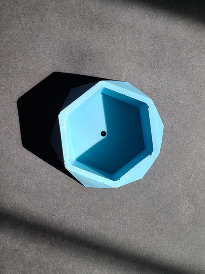 blue hexagon pot